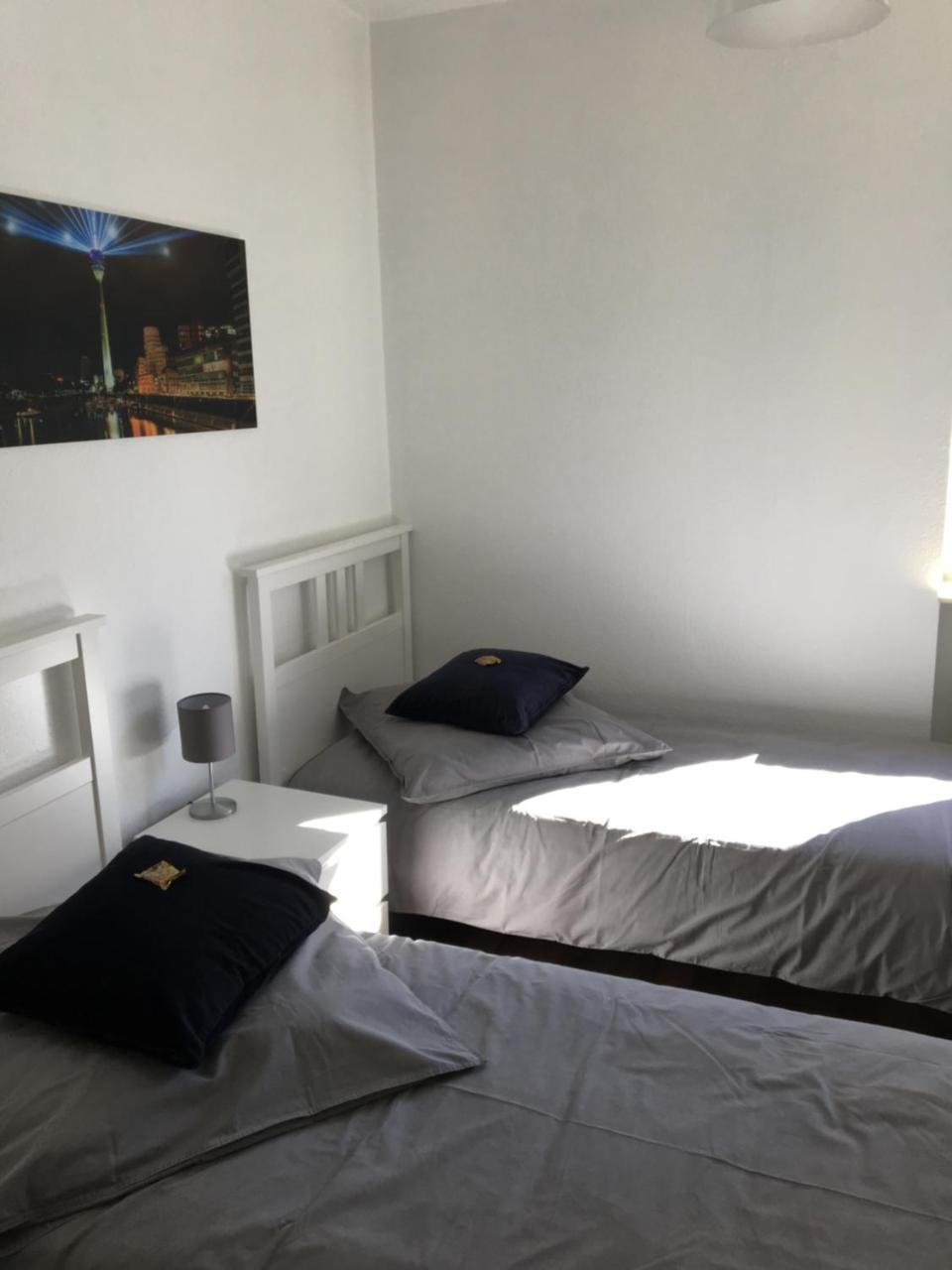 デュッセルドルフ Zum Armen Mann Bed & Breakfast エクステリア 写真